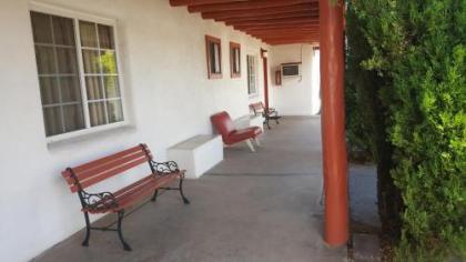 Cottonwood Court Motel - image 5