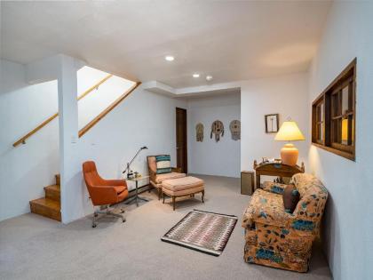 Arroyo's Edge 3 Bedrooms Private Patios Sleeps 6 - image 10
