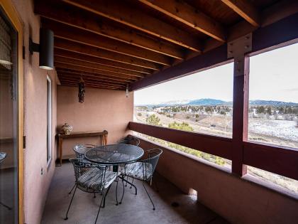 Vista La Sierra 2 Bedrooms Flat Screen tV Pet Friendly Sleeps 6