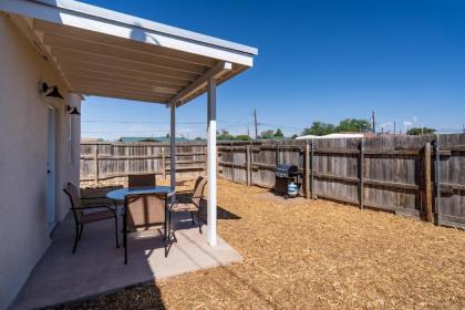 Crescent Moon Casita 2 Bedrooms Patio WiFi Sleeps 4 - image 13