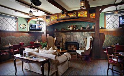 Historic Santa Maria Inn - image 8