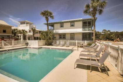 4 Fish Cottage - image 2