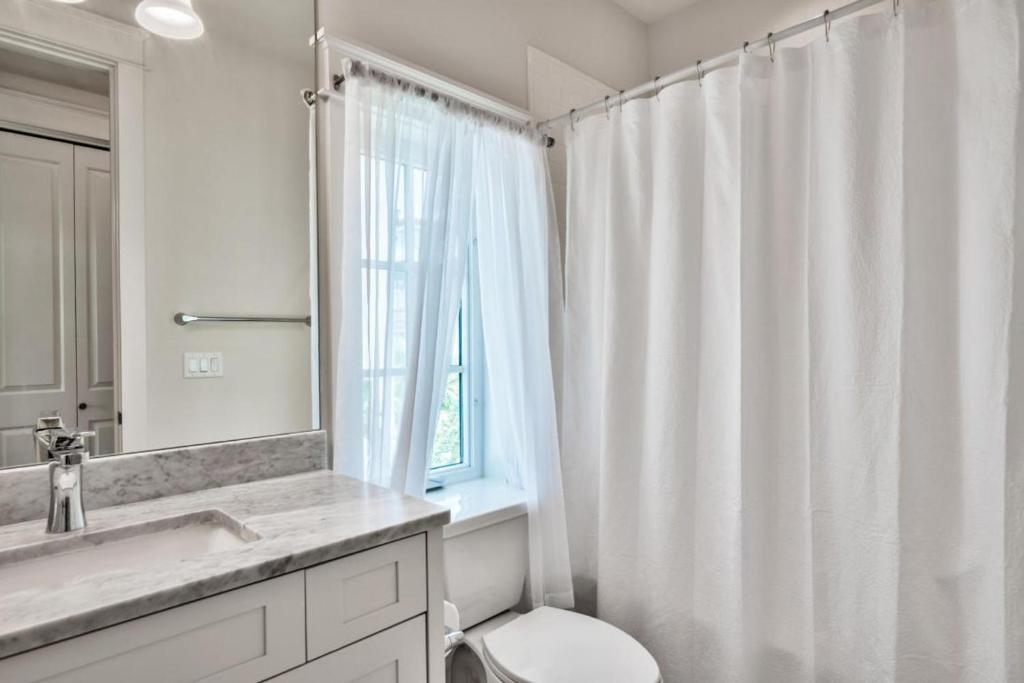 Vista del Mare - 45 Seapointe Lane by Dune Vacation Rentals - image 4
