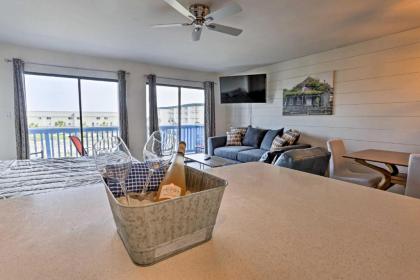 30A Seagrove Beach Studio with Pool - Walk to Beach! - image 4