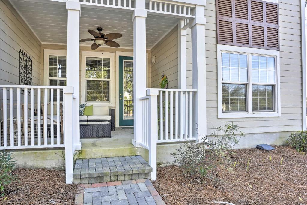 Santa Rosa Beach Condo with Patio and Pool on 30A! - image 5