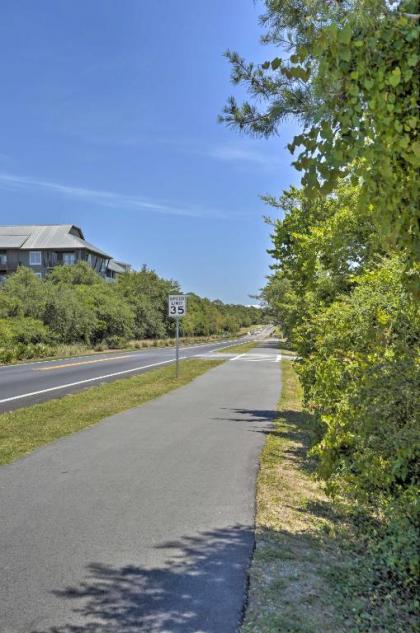 Upscale Getaway with Pool and Golf Cart 1Mi to Beaches - image 2