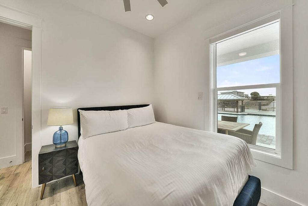 30A Retreat by Five Star Properties - image 3