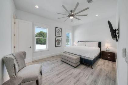 The Enclave on 30A by Five Star Properties - image 4