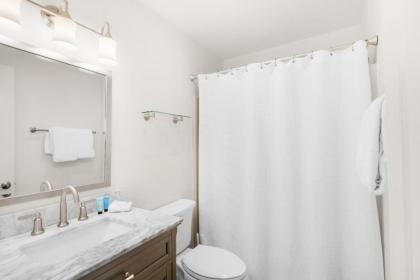 Beachwood Villas 12B- Toes in the Sand by RealJoy Vacations - image 18
