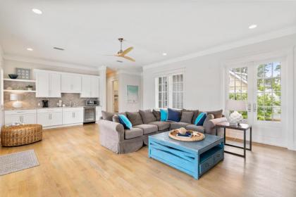Tresca Pines Luxury Vacation Home - image 5