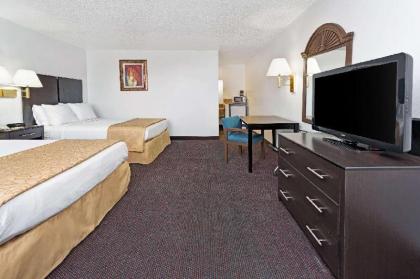 Days Inn & Suites by Wyndham Santa Rosa - image 13
