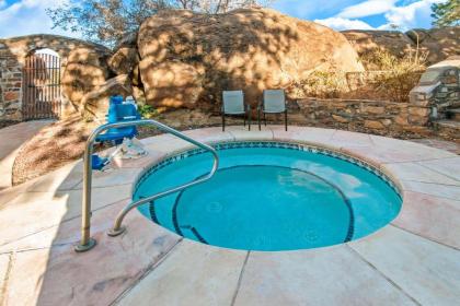 La Quinta by Wyndham Santa Rosa - image 6