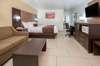 Best Western Santa Rosa Inn - image 9