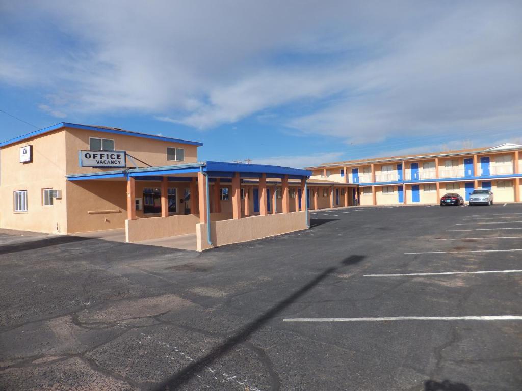 Americas Best Value Inn Santa Rosa - main image