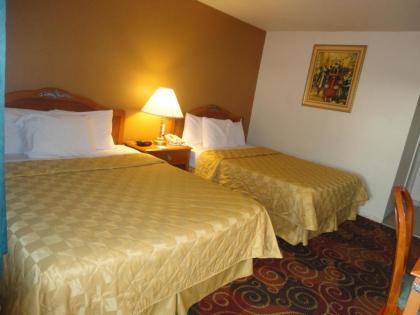Americas Best Value Inn Santa Rosa - image 11