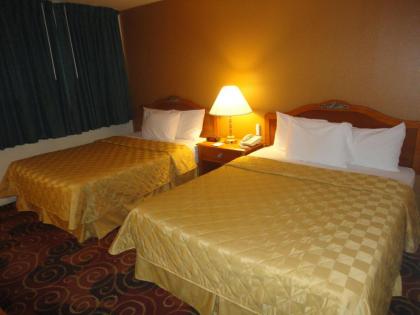 Americas Best Value Inn Santa Rosa - image 13