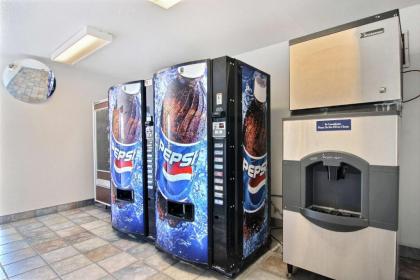Motel 6-Santa Rosa NM - image 10