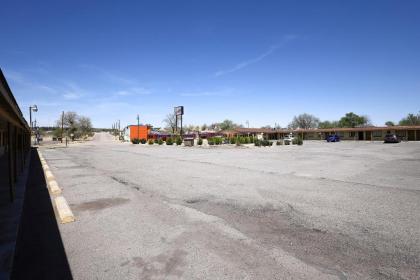 Route 66 Inn - image 9