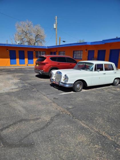Sunset Motel Santa Rosa NM - image 10