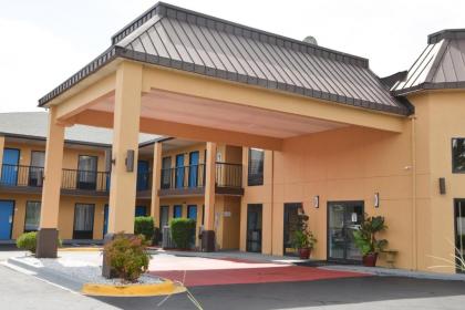 Baymont by Wyndham Santee - image 13