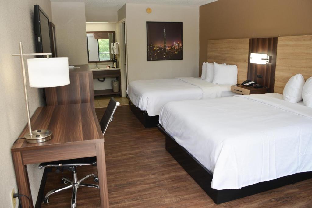 Baymont by Wyndham Santee - image 3