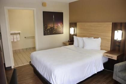 Baymont by Wyndham Santee - image 8