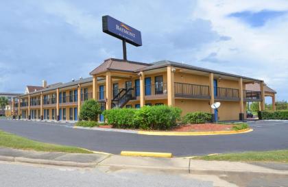 Baymont by Wyndham Santee - image 9