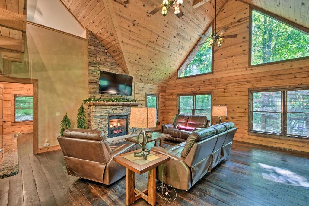 Large Log Cabin with Wraparound Deck 5 Mi to Skiing - main image