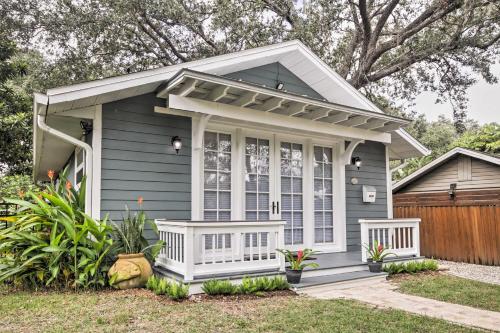 Chic Sarasota Cottage - Mins to Beach and Downtown! - image 3