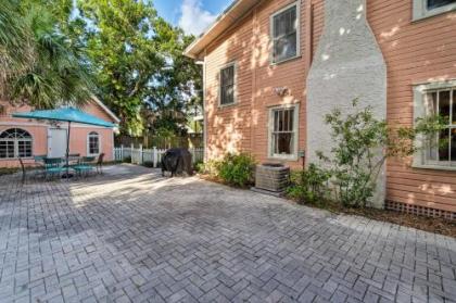 Historic Charmer-Walk to Downtown Sarasota! - image 3