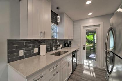 Contemporary Cottage with Sunroom and Fire Pit! - image 7