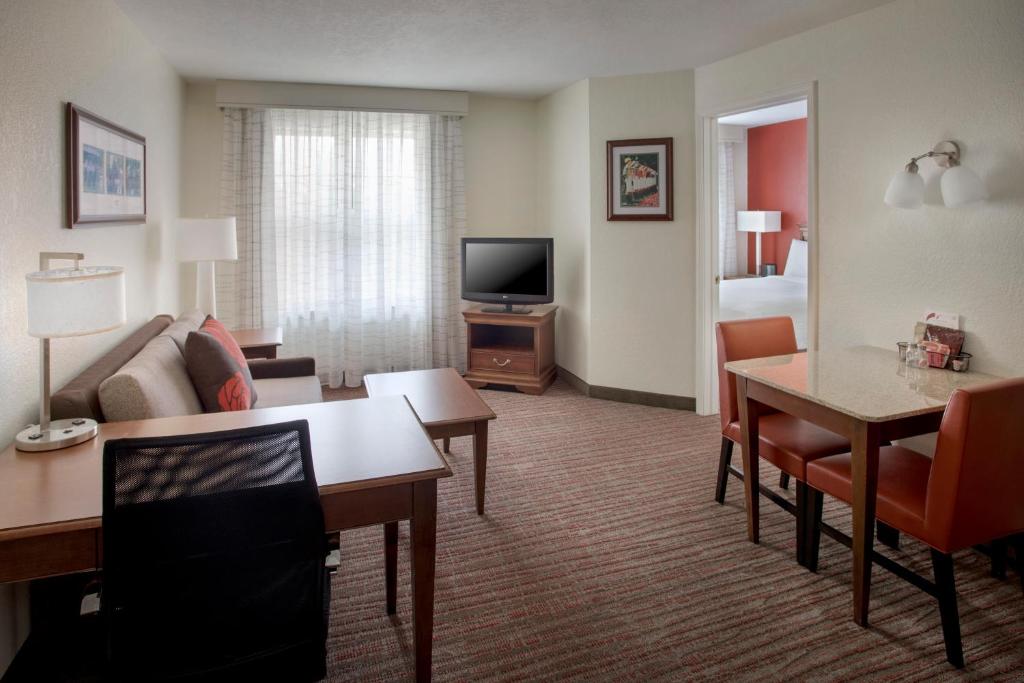 Residence Inn by Marriott Saratoga Springs - main image