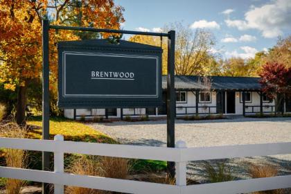 Brentwood Hotel - image 13