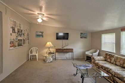 Satellite Beach Sunshine House - 5 Min to Cocoa! - image 10