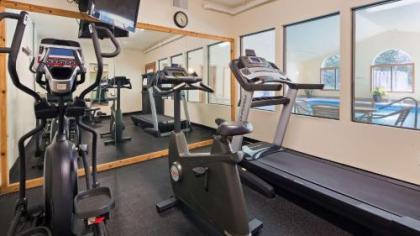 Best Western Plaza Hotel Saugatuck - image 5