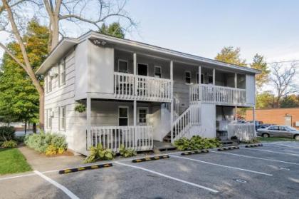 Water Street Retreat - image 3
