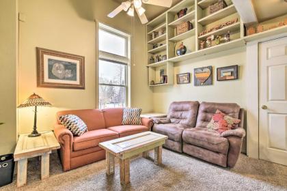 Historic and Updated Apt Less Than 4 Mi to Oval Beach! - image 10