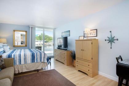 Holiday Hills Condo Unit #5 - image 14
