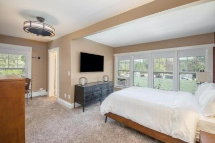 Ivy Manor - image 17
