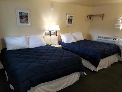Captain's Quarters Motel - image 2