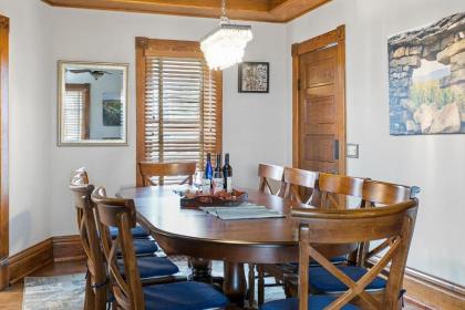 Chateau d'Vine - image 5