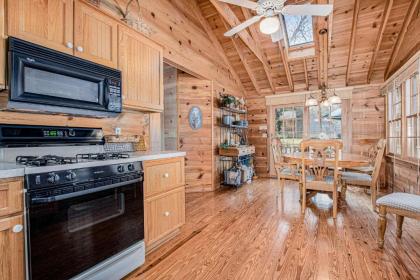 Anna's Cottage - image 11