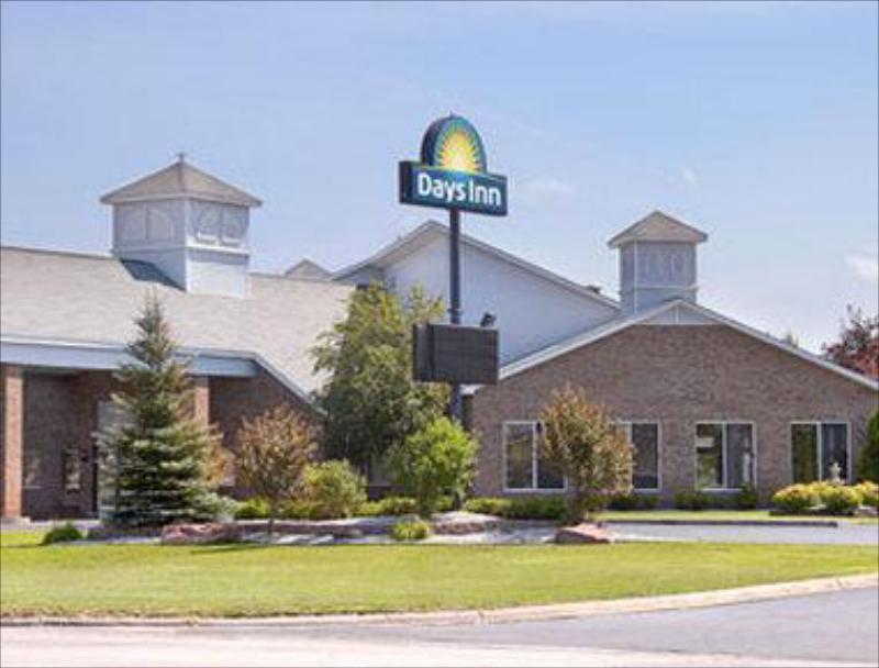 Days Inn by Wyndham Sault Ste Marie MI - image 6