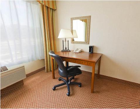 Holiday Inn South Kingstown-Newport Area an IHG Hotel - image 3
