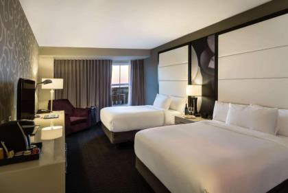 TRYP by Wyndham Savannah - image 3