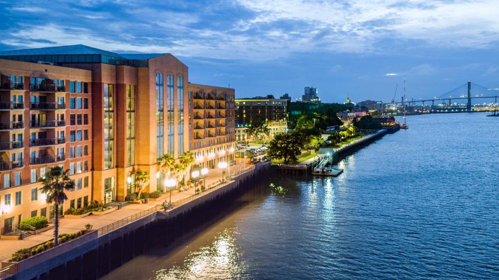 Marriott Savannah Riverfront - main image