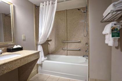 Wingate by Wyndham Savannah Pooler - image 5