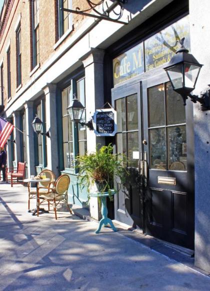 River Street Inn - image 3
