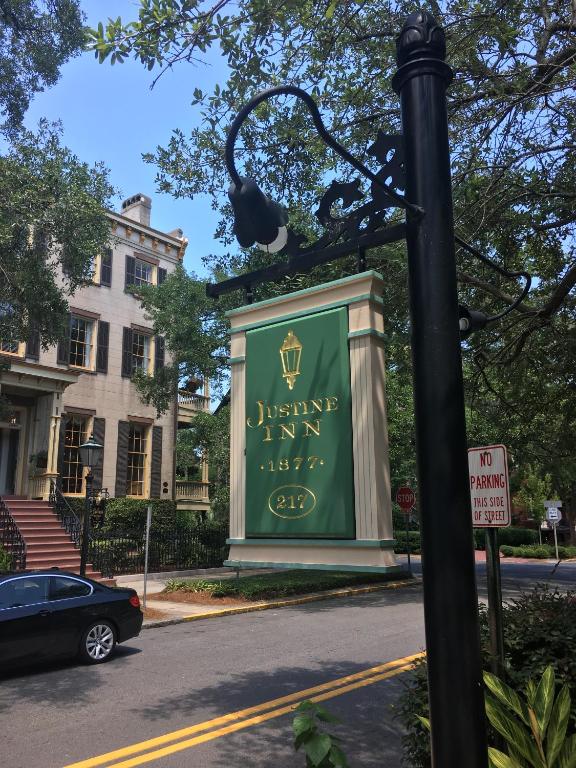 Justine Inn Savannah - main image