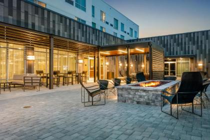 Courtyard by Marriott Savannah Airport